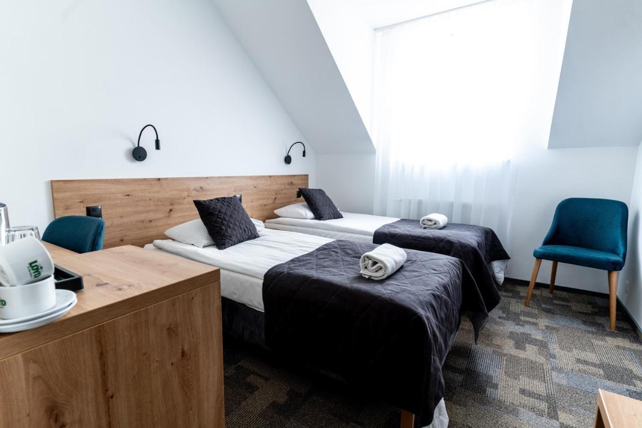 Pirat & Spa-hotel Z Basenem 2* Olsztyn (Warmian-Masurian)