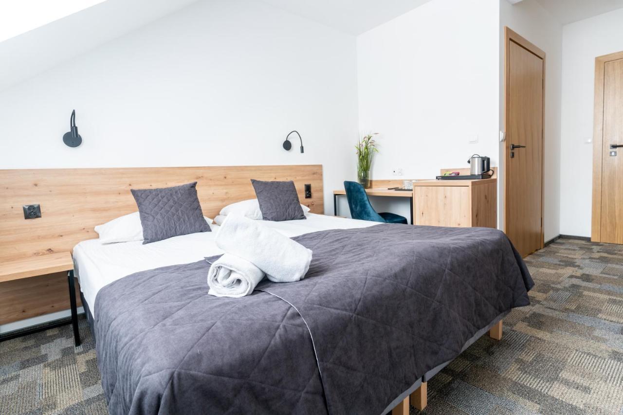 Pirat & Spa-hotel Z Basenem Hotel 2*