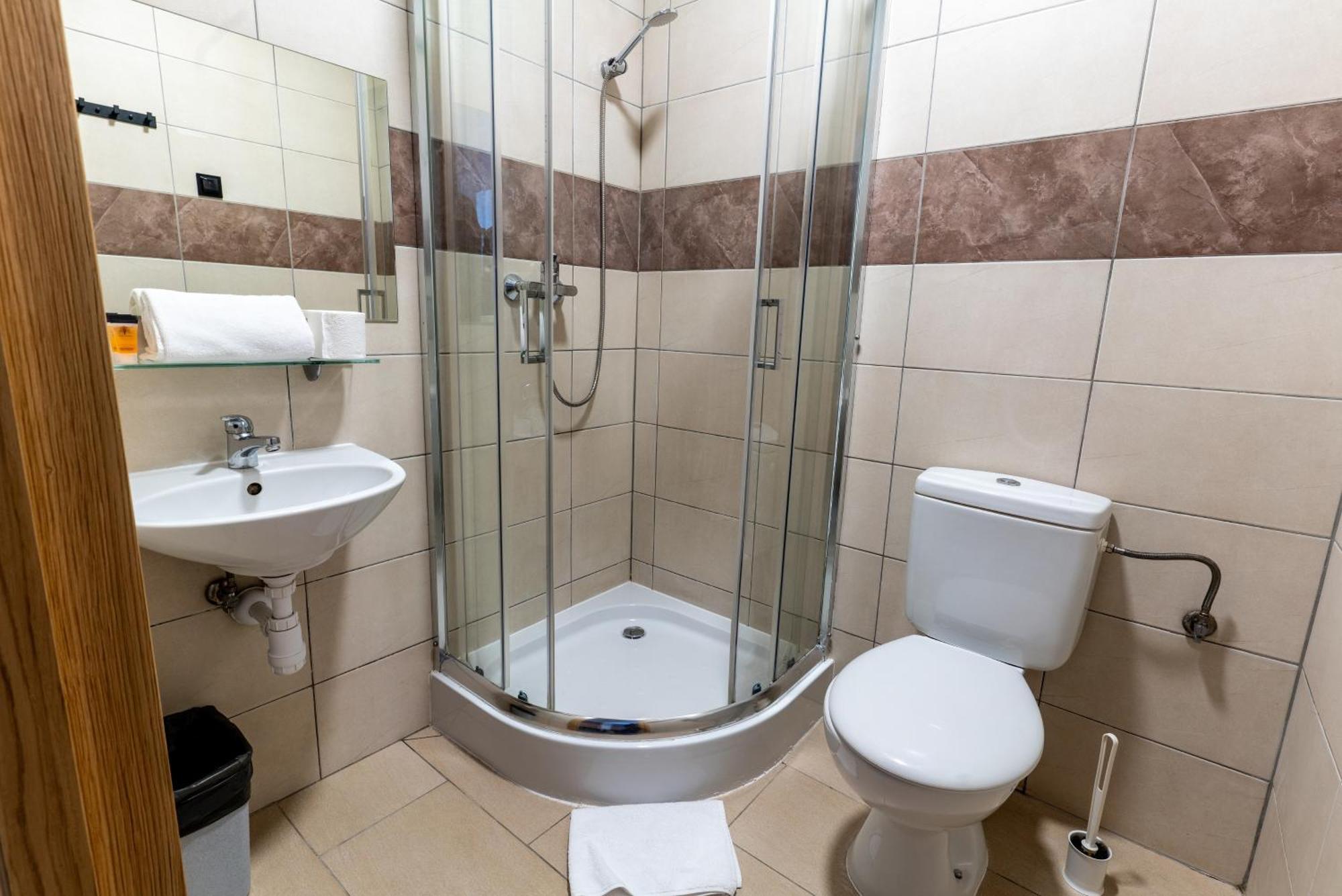 Hotel Pirat & 2*