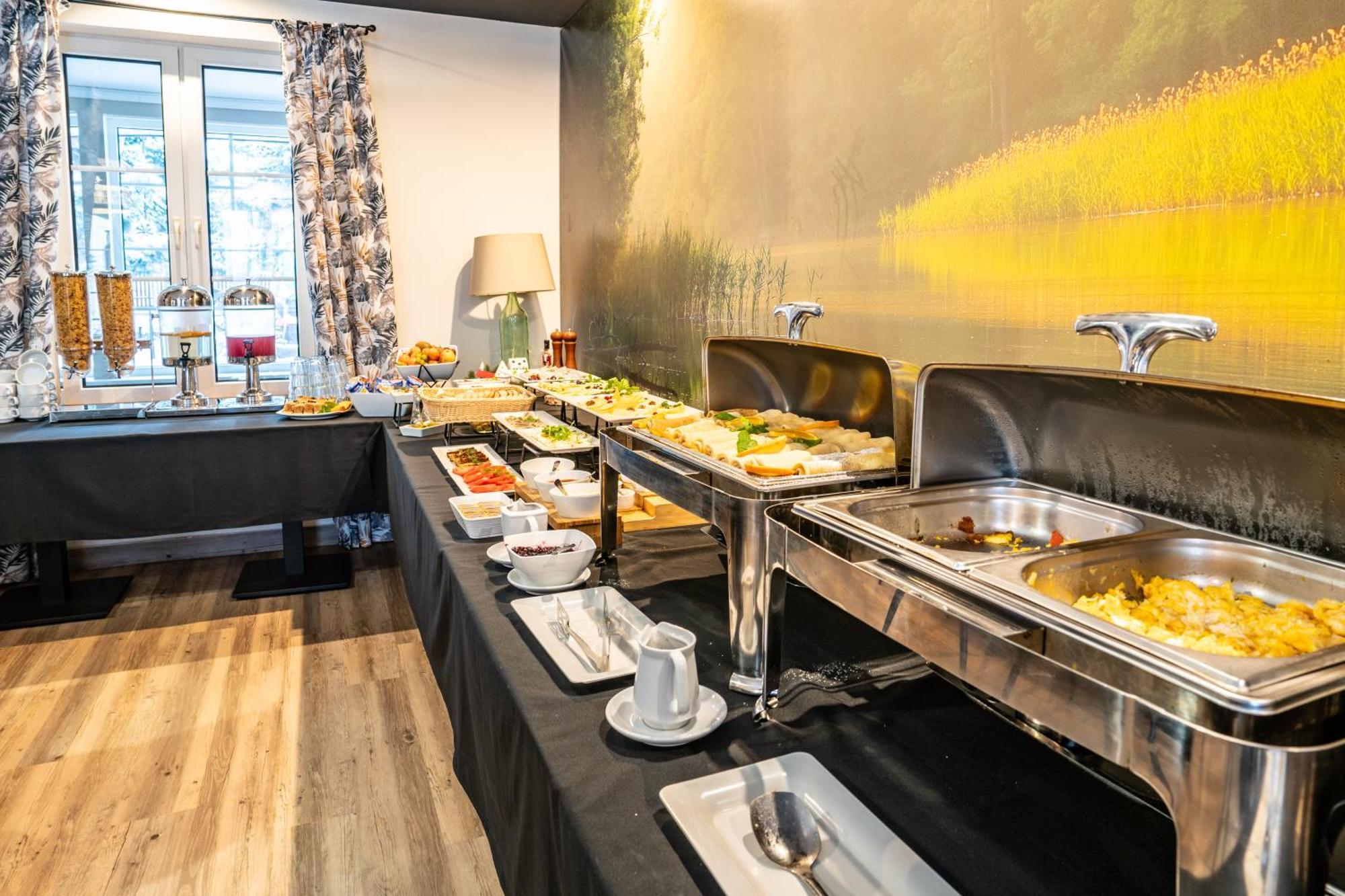 Pirat & Spa-hotel Z Basenem Hotel Olsztyn (Warmian-Masurian)